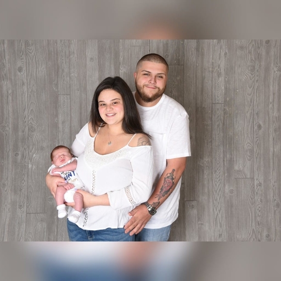 Meet your Posher, Kassandra - Picture 1 of 1